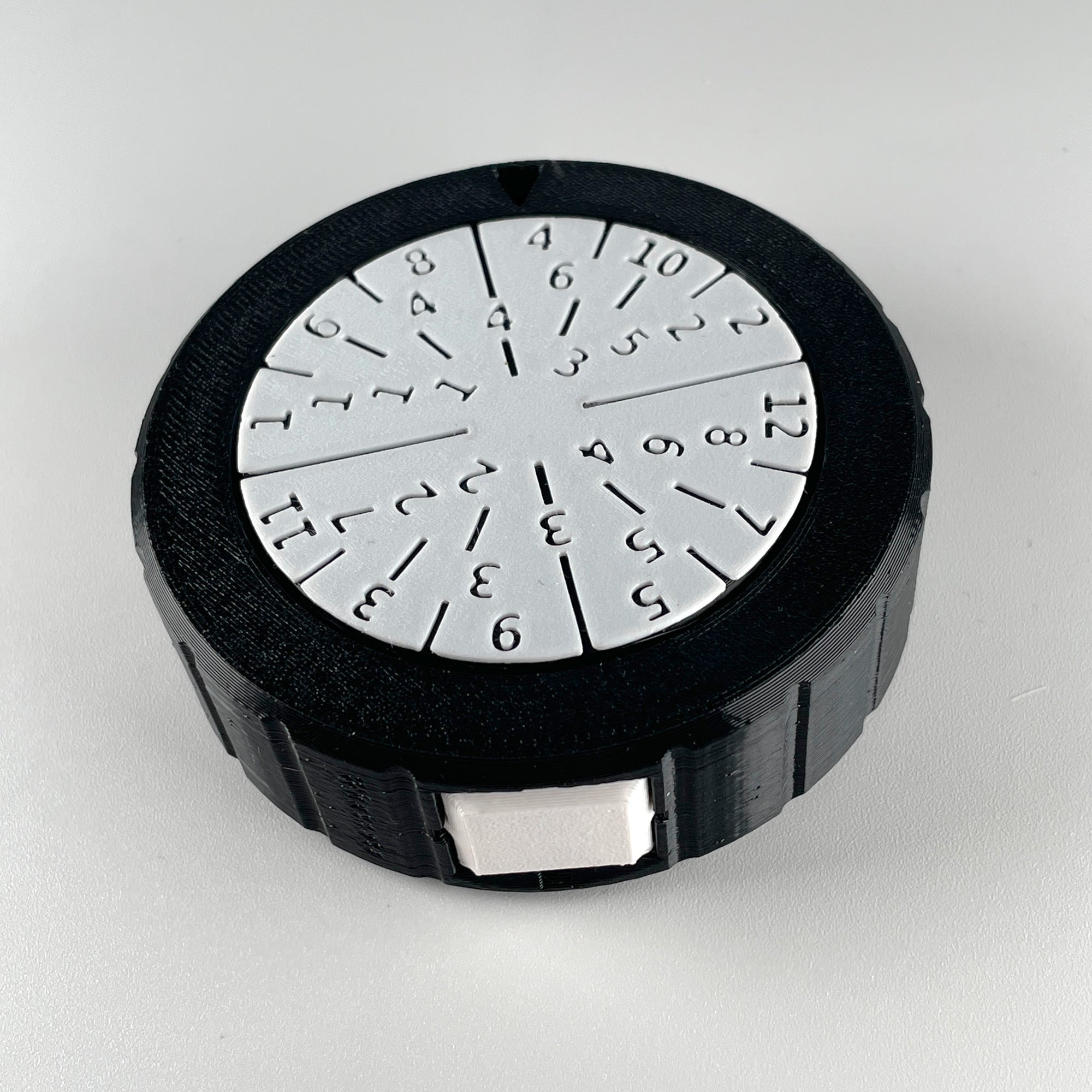 SpinLock Dice™ - Spin to roll. Push to lock. No runaway dice.