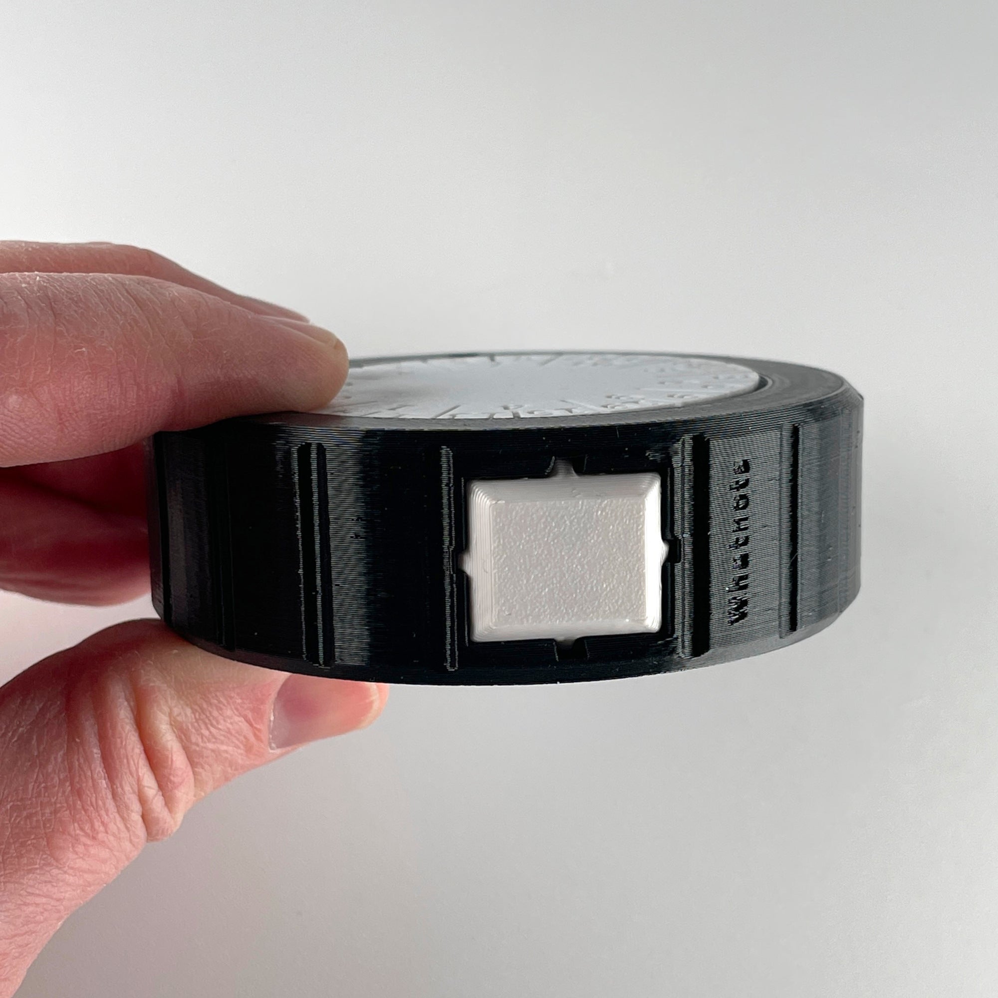 SpinLock Dice™ - Spin to roll. Push to lock. No runaway dice.