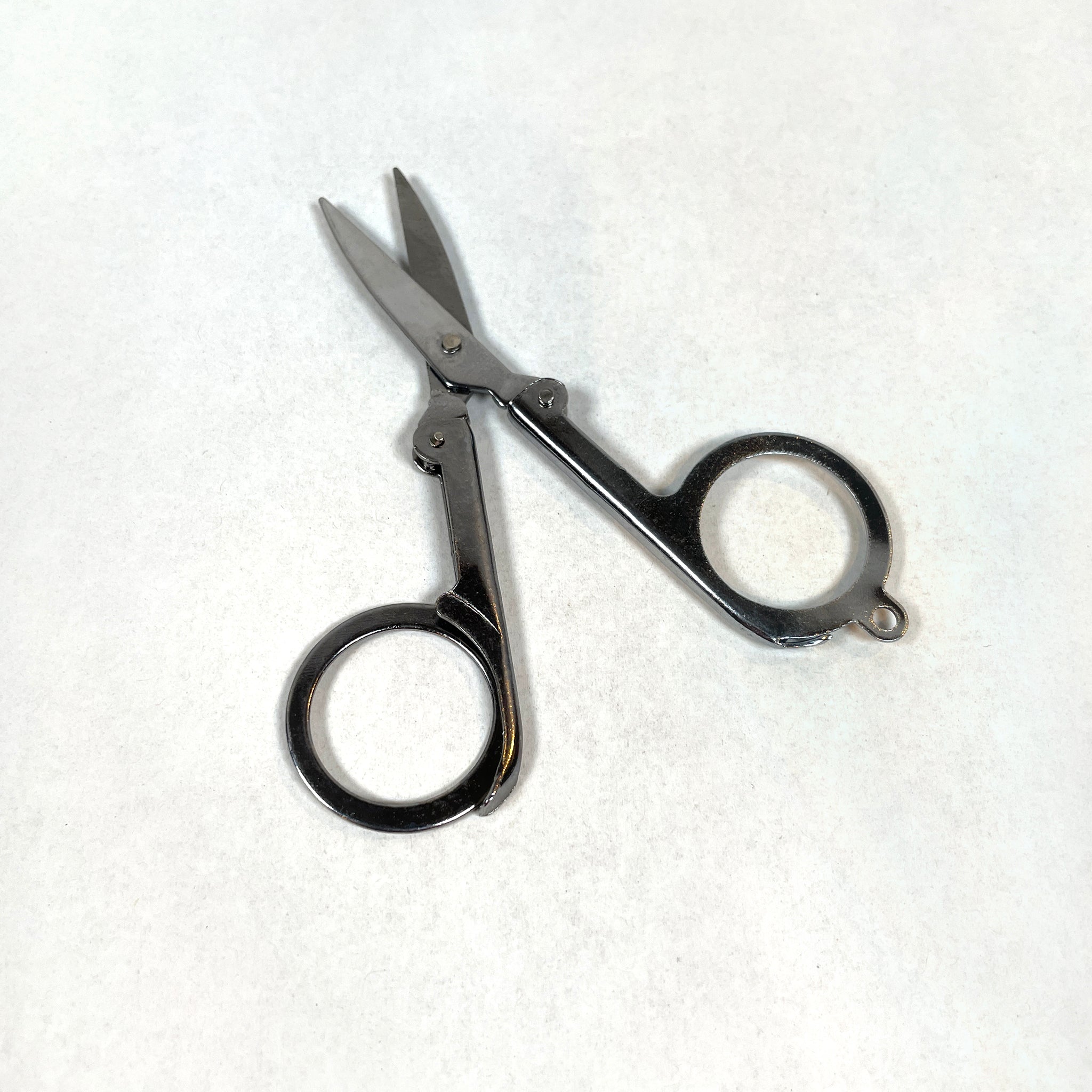 The Sphere — Kusasei™ Series of Self-Watering Planters